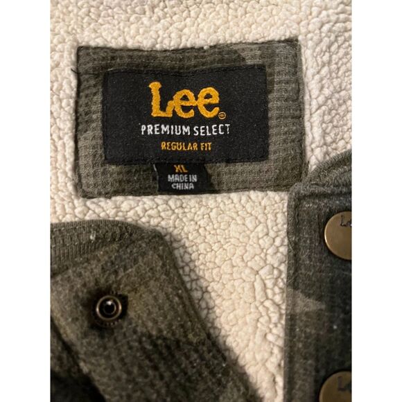 Lee Shirt XL Men’s Camo Henley Long Sleeve Faux Sherpa Lined Gorpcore Cabincore - Picture 3 of 8